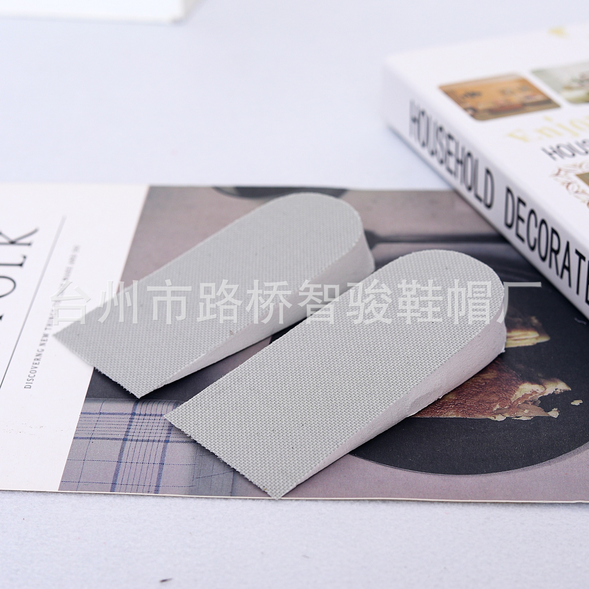 Eva Foam Invisible Inner Heightening Insole Half Pad Unisex Comfortable Breathable 2.5cm Heel Pad Manufacturer Wholesale