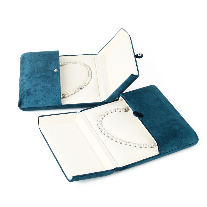 Flannel jewelry chain box heart-shaped pearl necklace box necklace display double snap button packaging box jewelry box wholesale