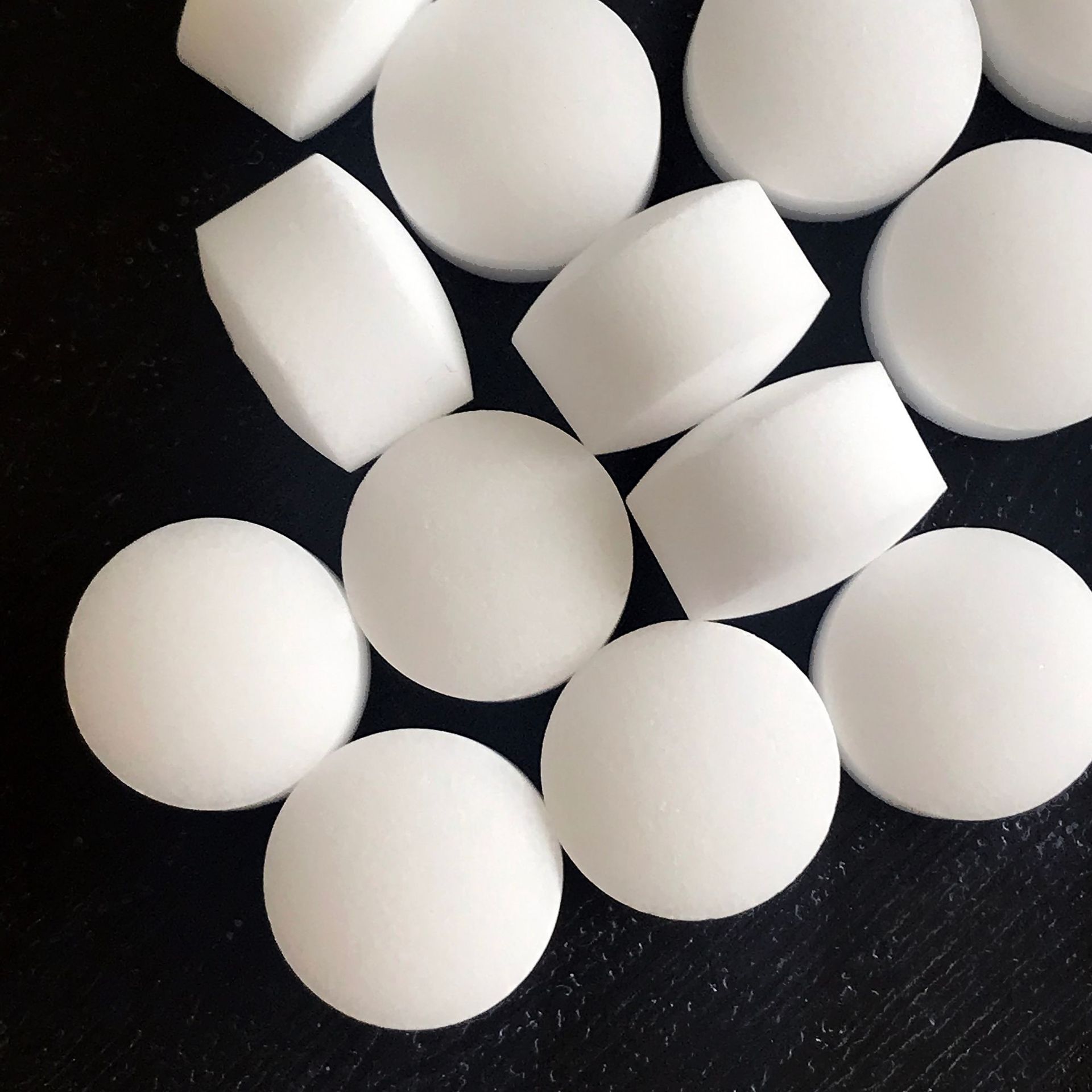 Soft water salt factory wholesale ion exchange resin regenerant 10kg soft water salt softener special soft water Salt