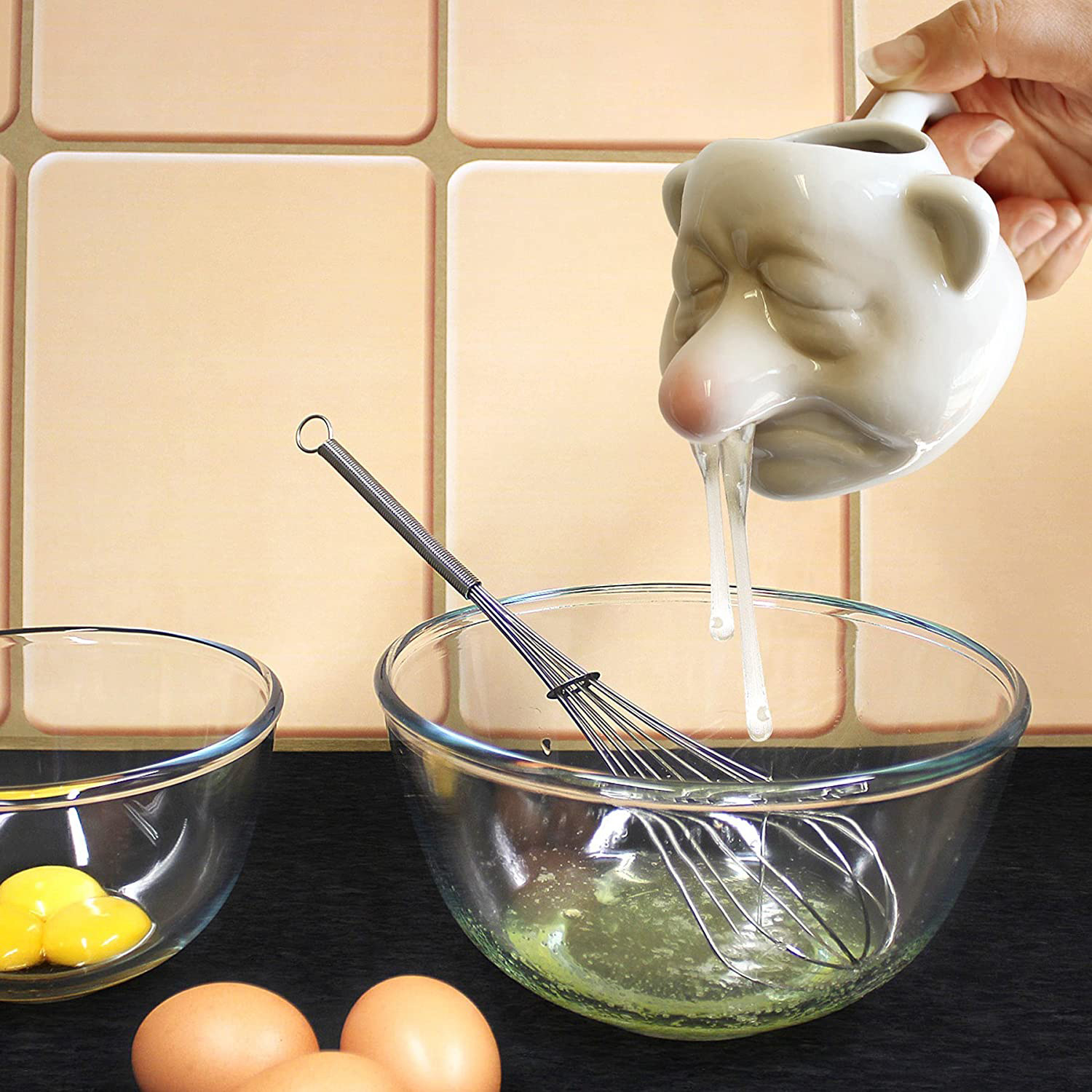 Ceramic creative kitchenware snot dwarf egg white separator ceramic big nose egg white egg yolk filter