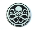 9-head snake (white) P00058-1