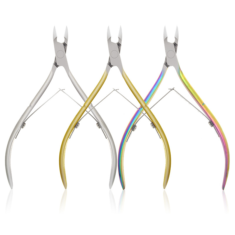 Dead skin scissors nail skin barbed d501 dead skin pliers set Golden stainless steel nail tools full set Wholesale