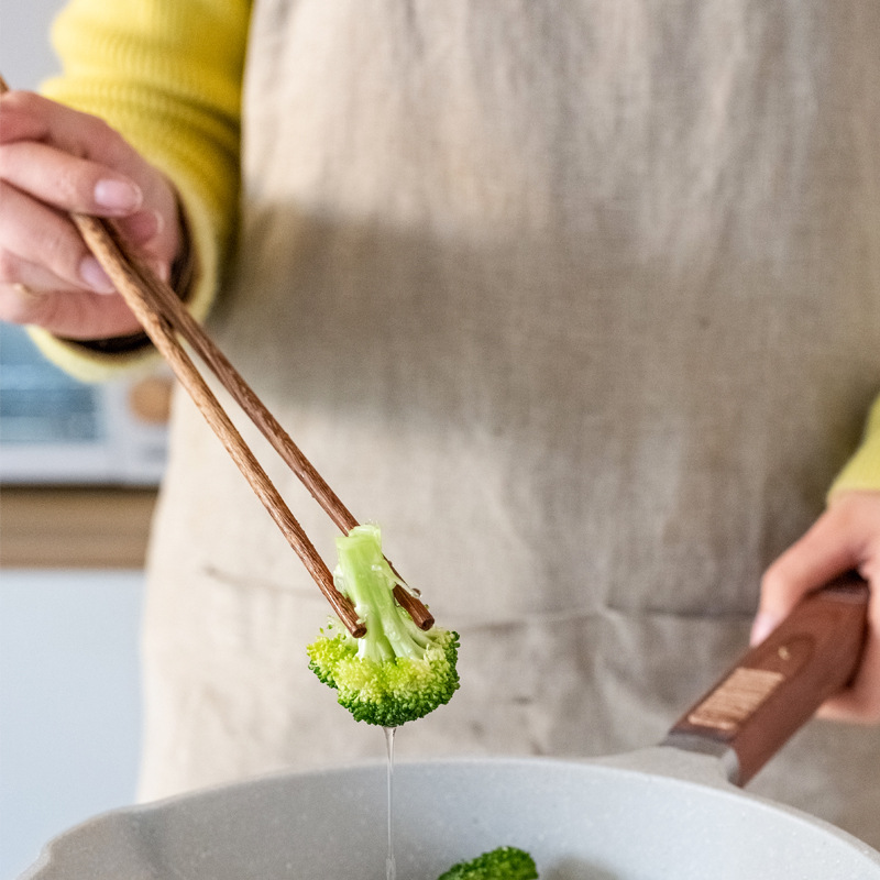 Chicken wing Wood lengthened chopsticks fried high temperature resistant 42cm hot pot chopsticks thick Fryer stick kitchen household public chopsticks non-slip