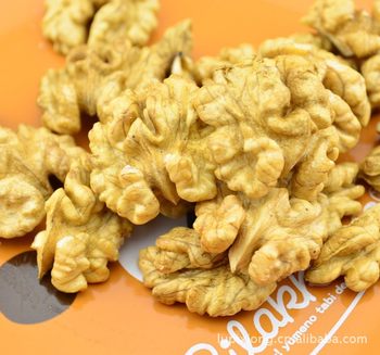 Wholesale Supply [Yunnan specialty] paper Peel walnut kernel raw walnut kernel walnut heart specialty large walnut kernel