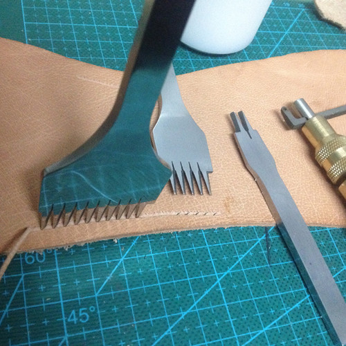 普通法斩斜平斩欧斩diy手工皮革打孔工具凿距3.38/3.85/3.0/2.7