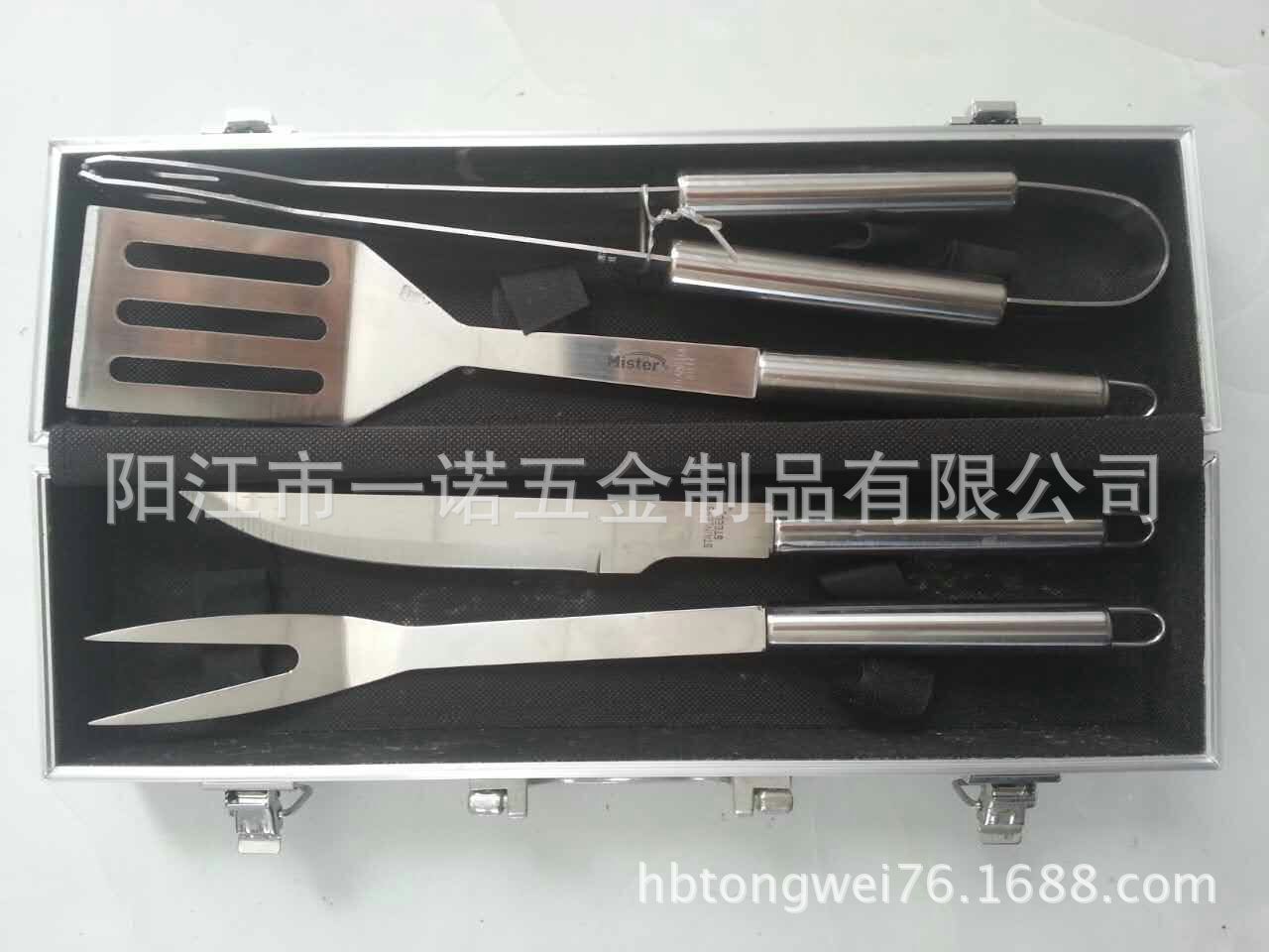 Manufacturer Supplies Combination Barbecue Tools Barbecue Shovel Aluminum Box Cloth Bag Go Set Grilling Tools Bbqbbq Utensils