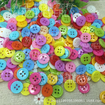 Manufacturers Are Available in Stock, Colorful Buttons/plastic Buttons/two Eyes, Four Eyes, Thin Edges, Wide Edges, Resin Buttons
