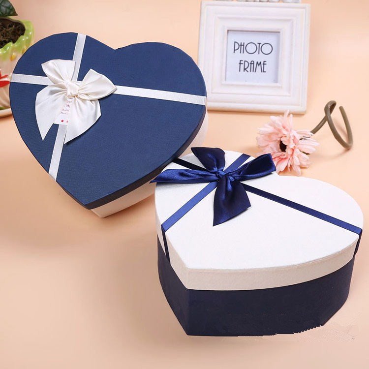 Empty Box Bow Heart-Shaped Gift Empty Box Wholesale Silk Scarf Packaging Box Chocolate Packaging Box Wholesale Paper Box