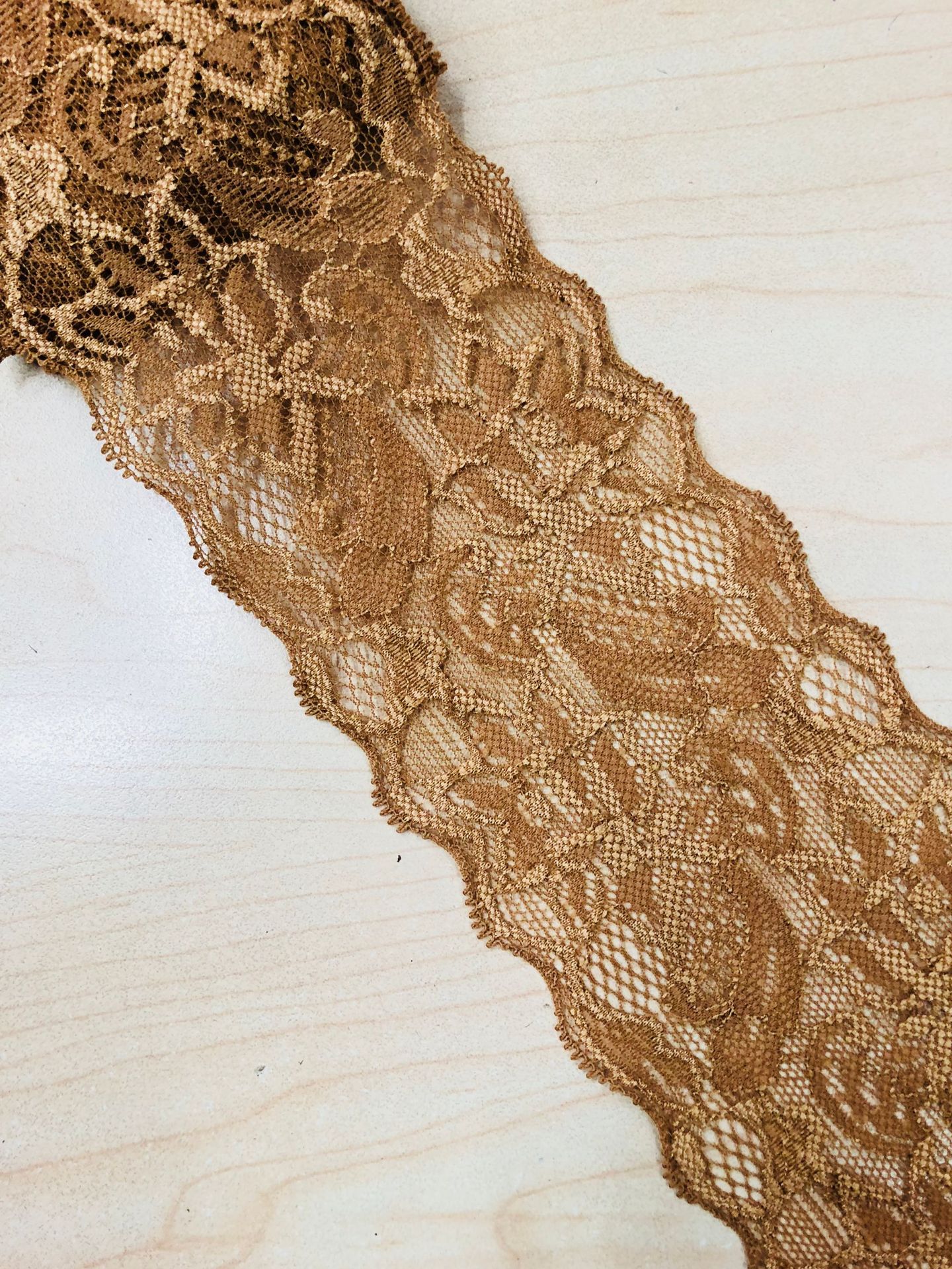 爆款氨纶花边弹力蕾丝花边服装辅料内衣辅料婚纱针织材料厂家直供
