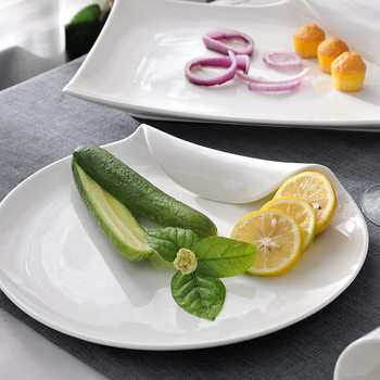 Bone China Tableware Scandinavian Style Hotel Ceramic Special-Shaped Large Plate Western Food Crescent Plate Asymmetrical Tea Tray