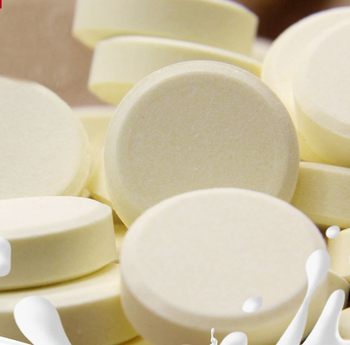 Inner Mongolia Specialty milk slices colostrum slices Mongolian cheese Saiwai Yiyuan bulk milk slices 2500g