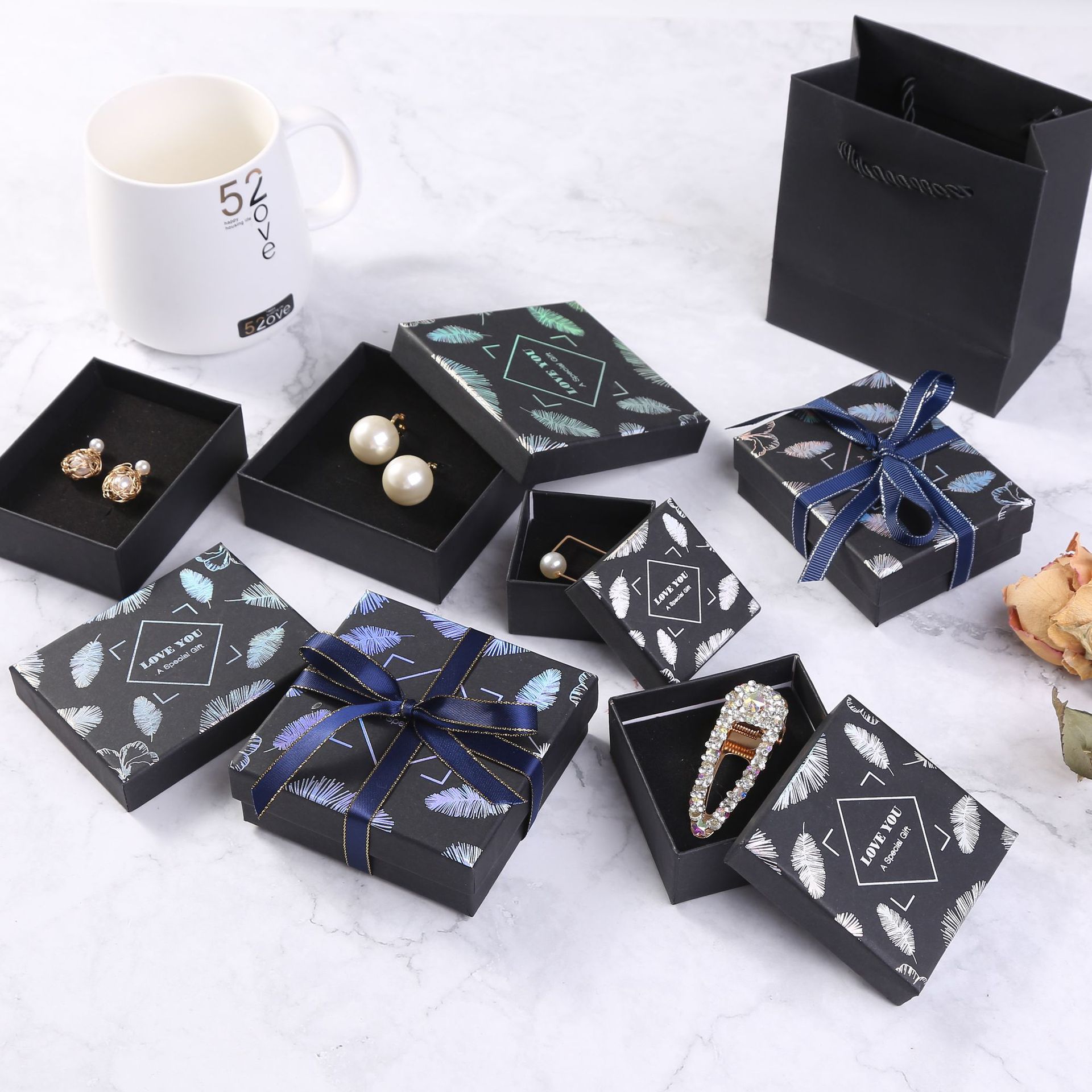 Wholesale Gold Foil Jewelry Packaging Boxes with Lid and Base for Earrings, Necklaces, Bracelets, Gift Boxes, Black Jewelry Boxes in Various Sizes