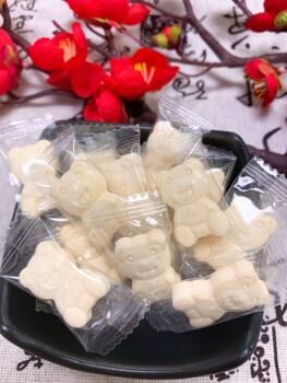 Cartoon panda milk candy bear mixed flavor original milk slices dry eating slices children's milk slices milk candy