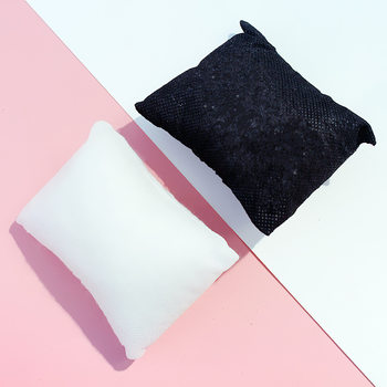 Manufacturers custom-made PU leather flannel watch box small pillow pillow silk cotton pillow bag bracelet pillow bracelet