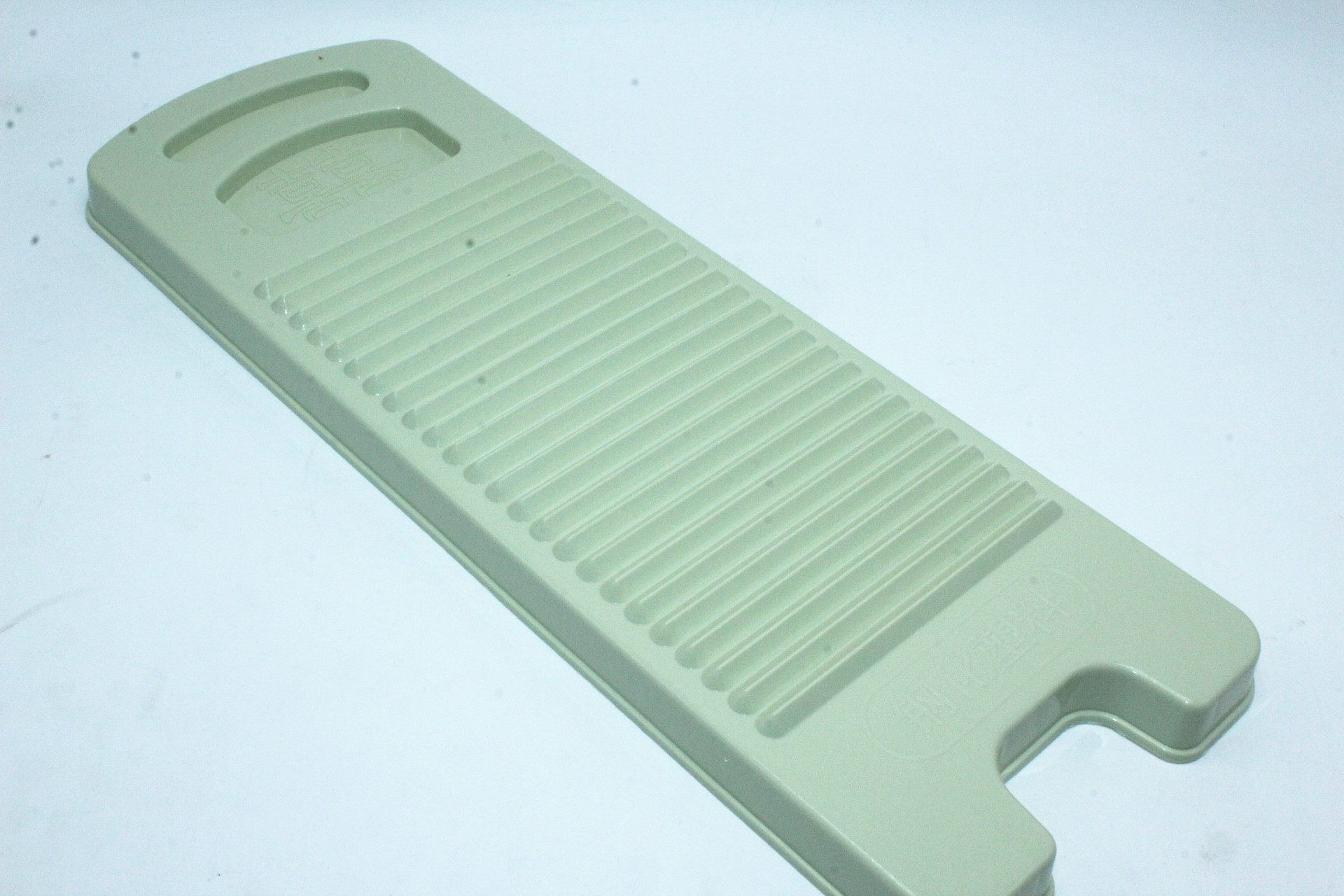 001 Washboard Plastic Large Washboard Tempered Plastic Washboard 10 Yuan Store Daily Necessities Wholesale