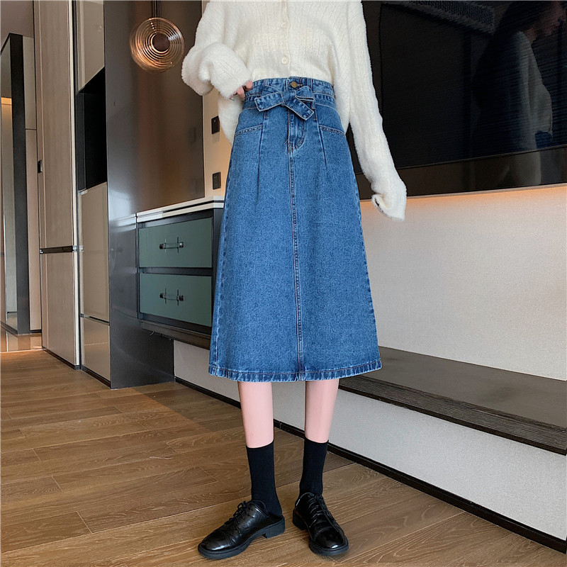 High Waisted Denim Midi Skirt A Line Bodycon Fit Side Slit Versatile Style Perfect for Spring and Autumn