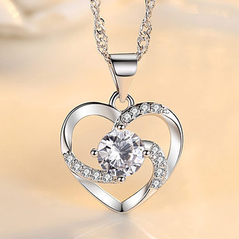 Fall in love at first sight pendant Korean fashion rotating love necklace jewelry set factory rotating heart pendant