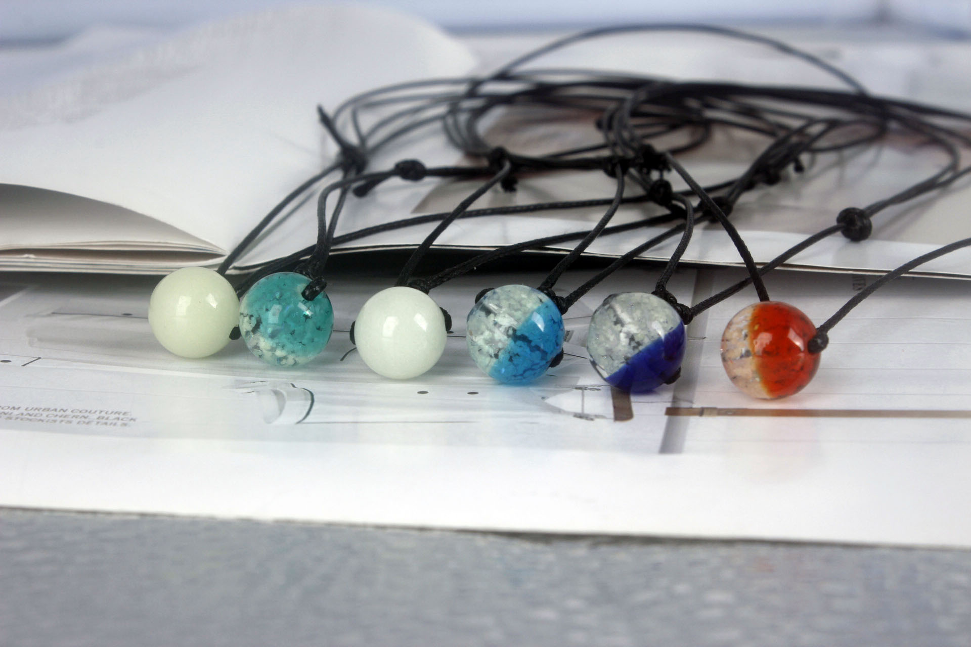 Cross-border Explosions Accessories Luminous Double-sided Glass Ball Solar System Cosmic Star Necklace European and American Luminous Necklace