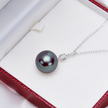 New Style Elegant Simple Natural Imitation Tahiti Seawater Black Pearl Pendant Women's Flash Diamond Zircon Necklace Clavicle Chain