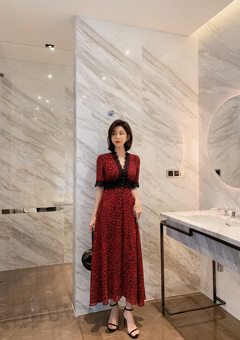 Đầm maxi ren nữ V cutout dáng suông tay lỡ họa tiết hoa — [Đỏ] chi tiết 5