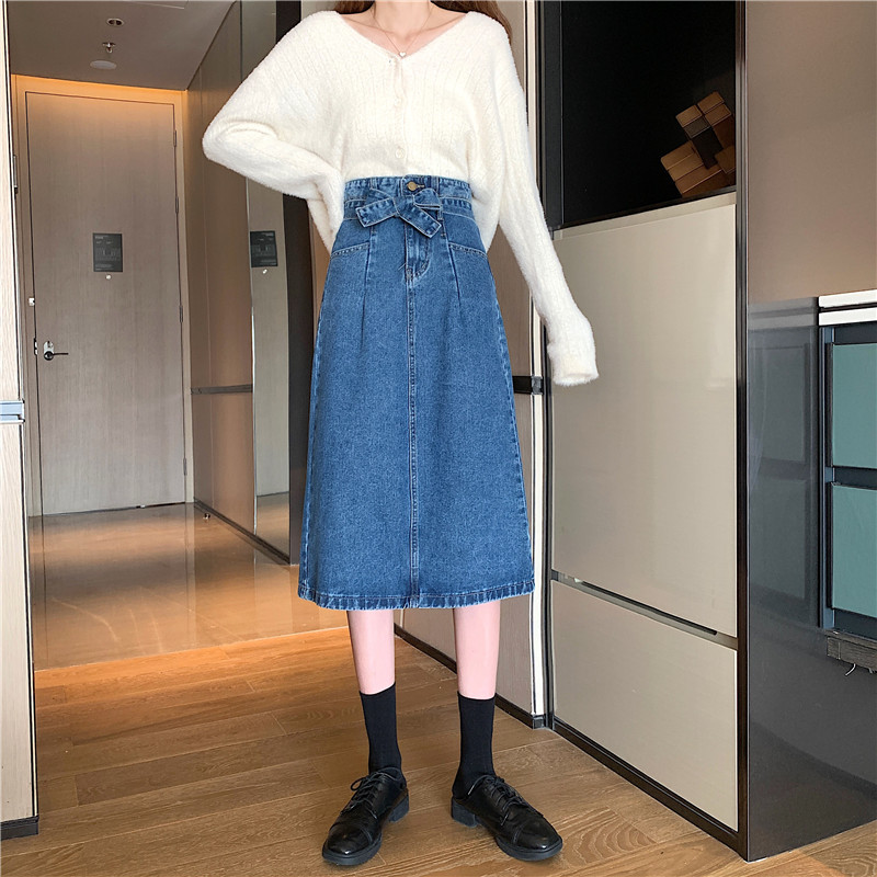 High Waisted Denim Midi Skirt A Line Bodycon Fit Side Slit Versatile Style Perfect for Spring and Autumn