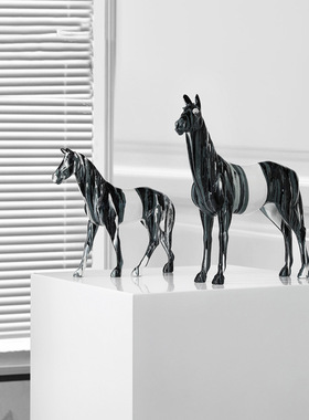 轻奢档马摆件工艺品客厅酒柜公室桌面家居装饰品乔迁新居礼物
