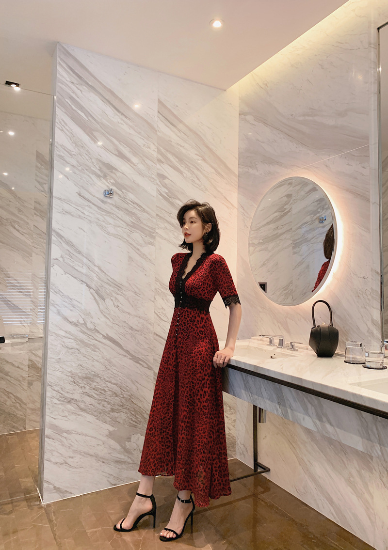 Đầm maxi ren nữ V cutout dáng suông tay lỡ họa tiết hoa — [Đỏ] chi tiết 6
