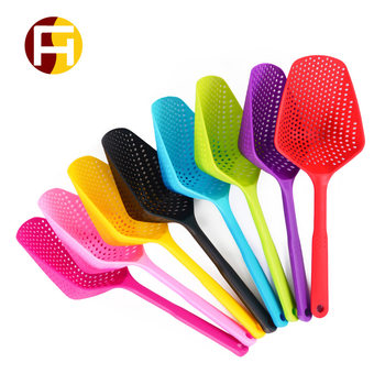 Plastic Ice Shovel Plastic Waterproof Shovel Waterproof Spilled Shovel Kitchen Practical Non-stick Kitchenware Plastic Fence Colander