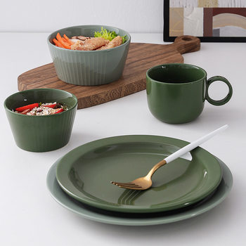 Hotel Creative Ins Simple Green Ceramic Plate 7inch 8inch Dinner Plate Coffee Steak Pasta Dinner Plate Breakfast Round