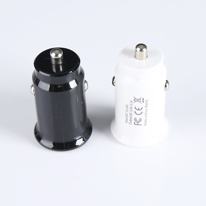 Manufacturers new QC3.0USB dual car charging head car supplies mini car charger wholesale