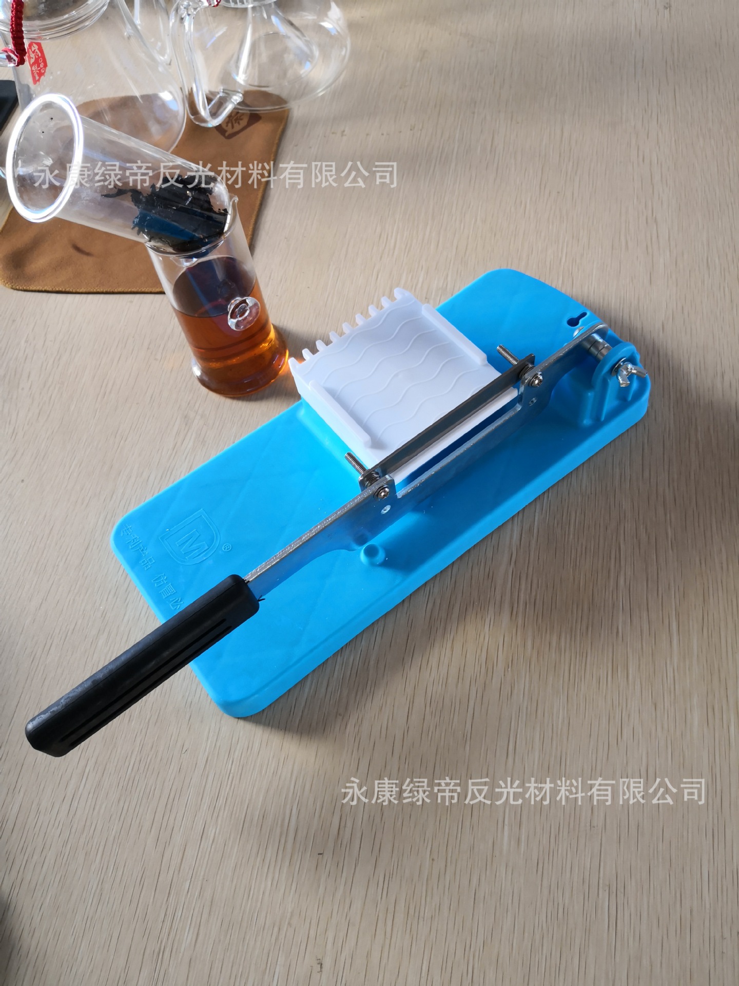 ③厂家批发年糕刀切中药材厨房刀具铡刀羊肉卷阿胶糕切片机一件代