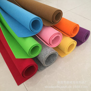 Color Crafts Felt Cloth Needle-punched Non-woven Polyester Chemical Fiber Non-woven Fabric Decorative Wall Insulation Felt Cloth