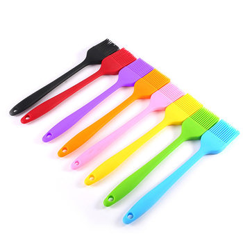 Small one-piece silicone oil brush kitchen edible pancake brush oil brush baking tools barbecue brush