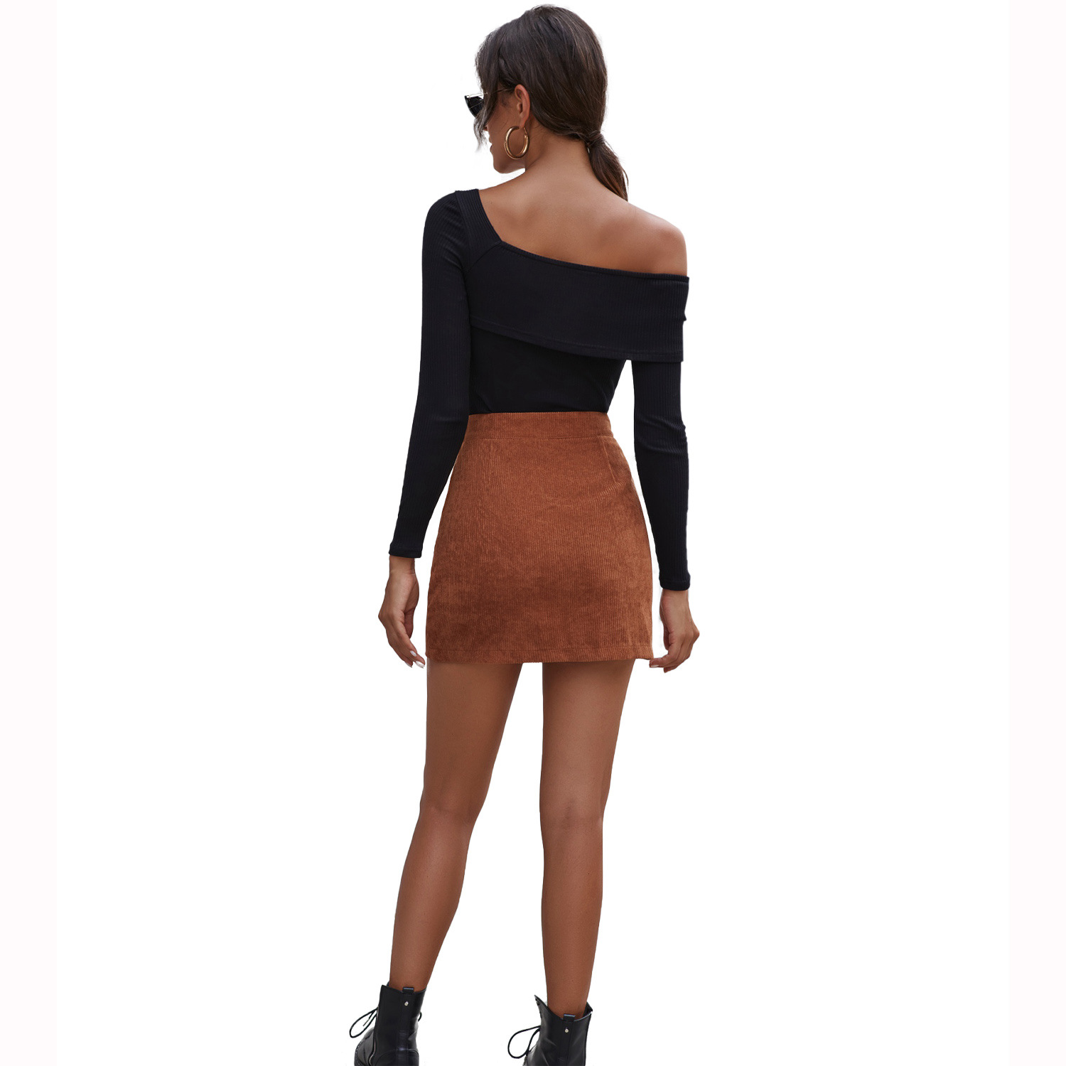 Corduroy Midi Skirt Fashionable Elegant Zipper Closure Autumn Winter Wear Wholesale Available