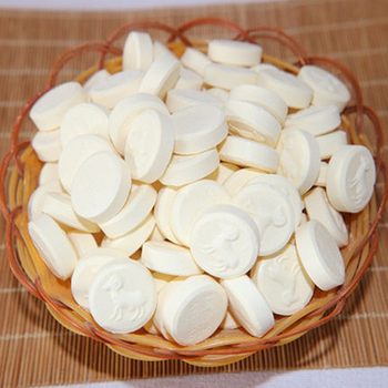 Inner Mongolia cow goat milk shell cow goat milk slice camel milk slice Milk shell original flavor nutrition food high calcium bulk exhibition