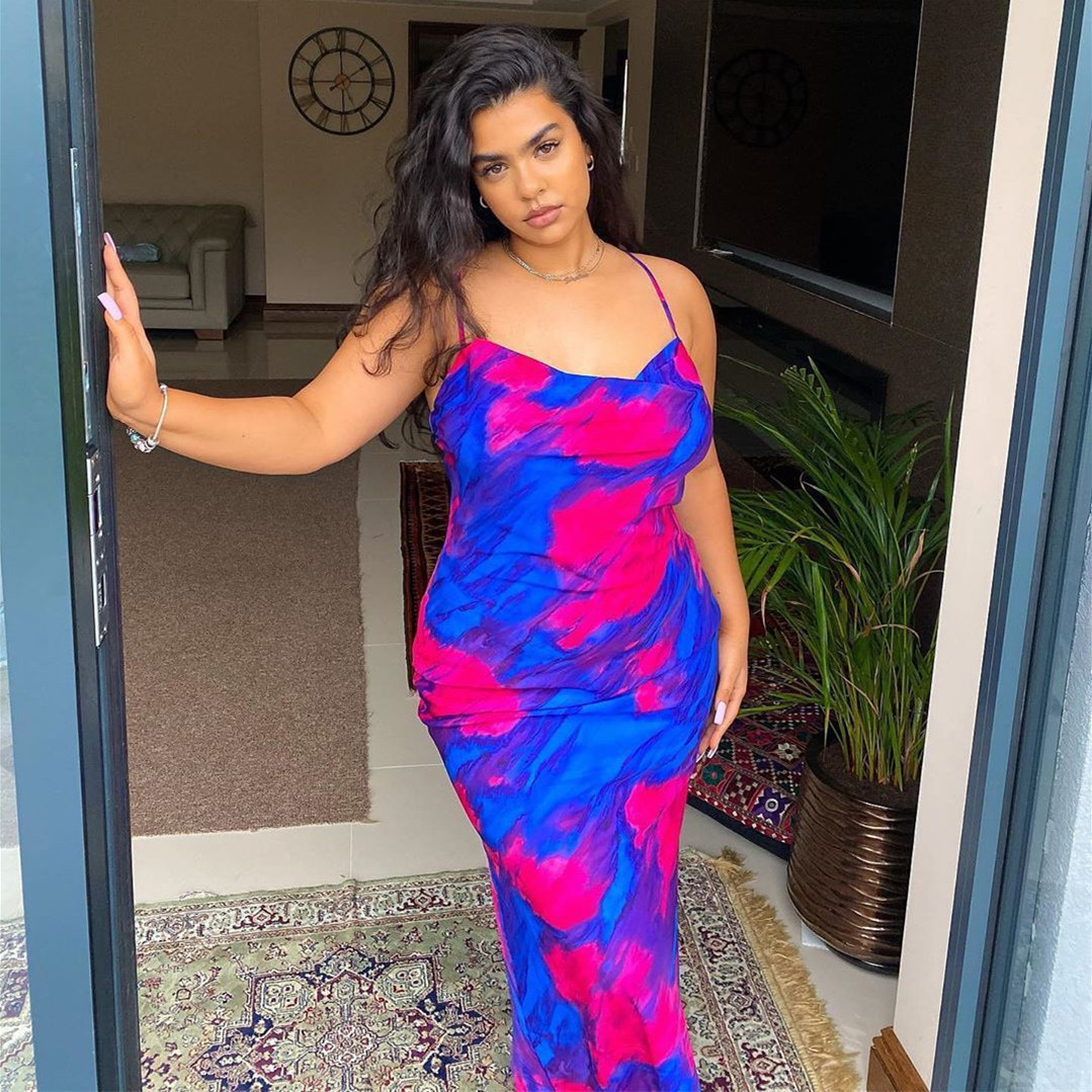 Summer Womens Dress Sexy Floral Print Ruffled Neckline Backless Midi Length Casual or Party Wear Wholesale