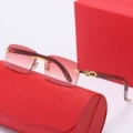 C4 gold frame red
