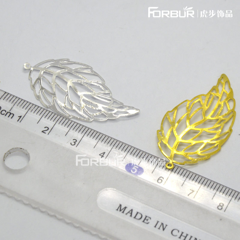 饰品花瓶陶瓷等铁质树叶挂件 大小号60/40mm 歪树叶吊片 树叶花片