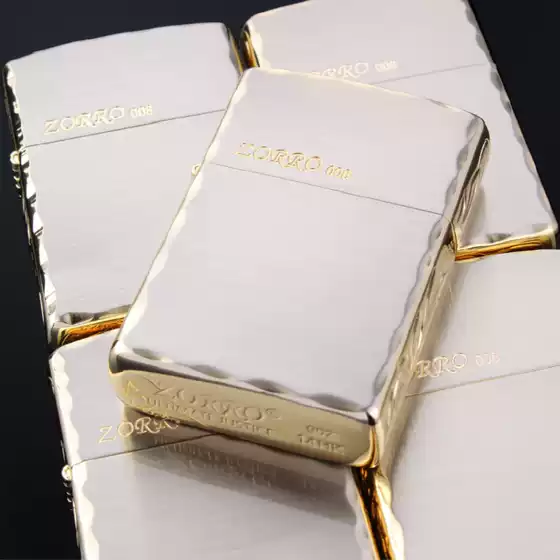 Hong Kong zorro zorro genuine goods creative windproof kerosene lighter lace carving Golden Gift Gift 008
