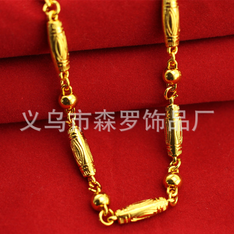 Оптовая продажа позолоченных 18-каратным золотом мужских цепочек, модные и эффектные, поставка для прямых трансляций, имитация золотых цепочек, рынок мужских цепочек на шею.