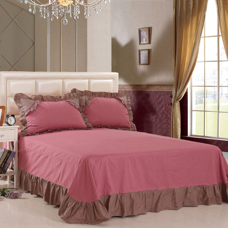 Mobile phone real shot dark red bedding four-piece Korean pastoral bedding