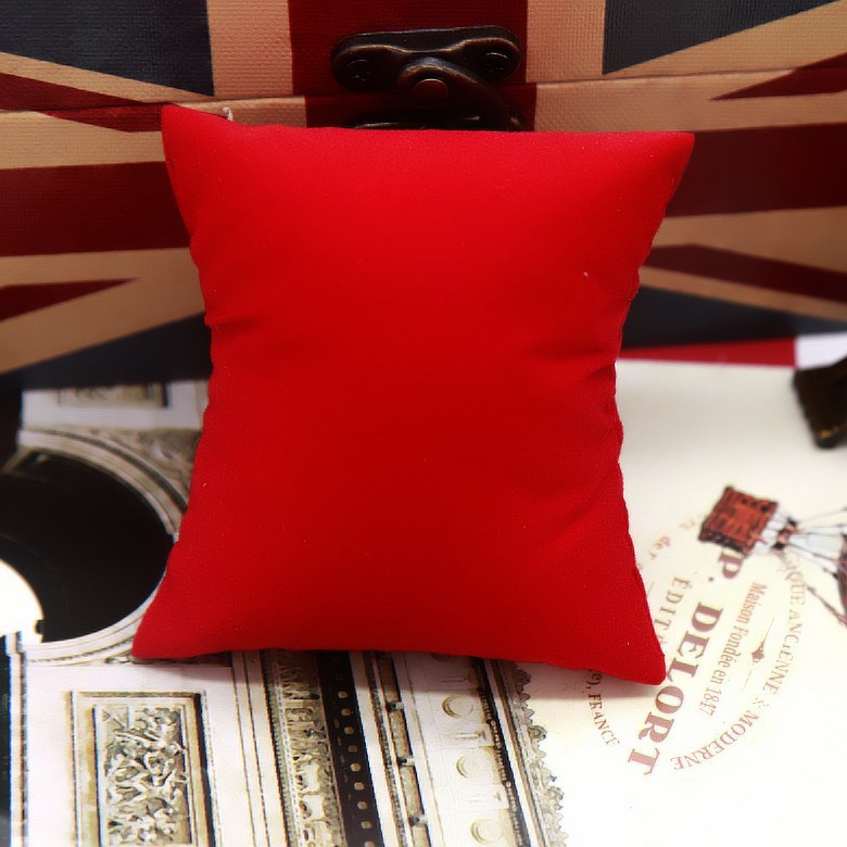 Manufacturer Pu Leather Velvet Watch Box Non-Woven Small Pillow Spunlace Bottom Pillow Core Silk Cotton Pillow Bag Bracelet Pillow