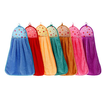 Polyester brocade hook coral fleece towel fashionable soft hanging towel soft absorbent kitchen towel can add logo