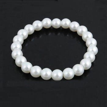 Jewelry supply glass imitation pearl bracelet wholesale wedding dress decoration ladies hand string clothing shake voice live small gifts
