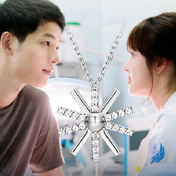 Women's Diamond Sun Necklace Korean Descendants of the Sun Same Pendant Silver Jewelry Clavicle Chain