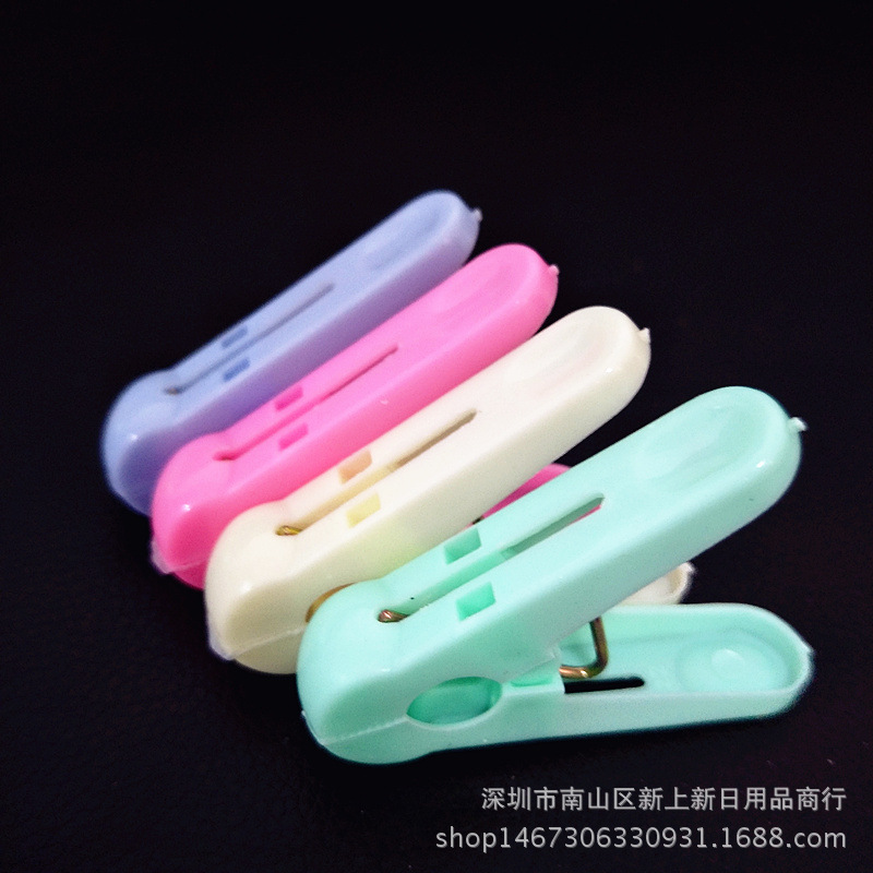 Chunzhu 9131 Plastic Clothespins, Clothes Drying Rack, Clothing Clips, 12-Pack, New Creative Clothespins, Two-Yuan Store Wholesale