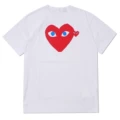 C023 red heart blue eyes
