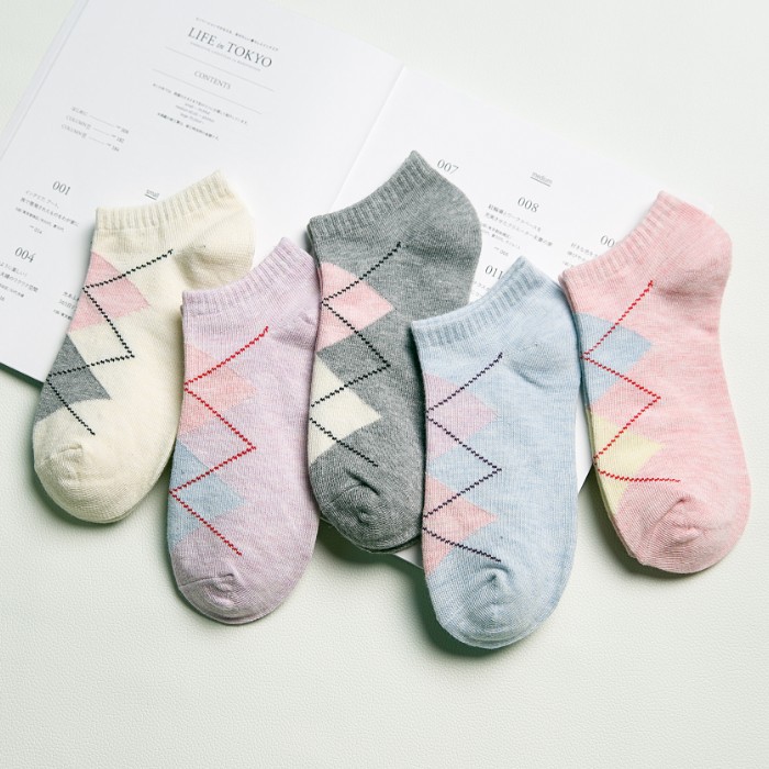 隐形浅口袜子爆款女船袜 女士赠品短袜 纯色彩色棉质女袜批发