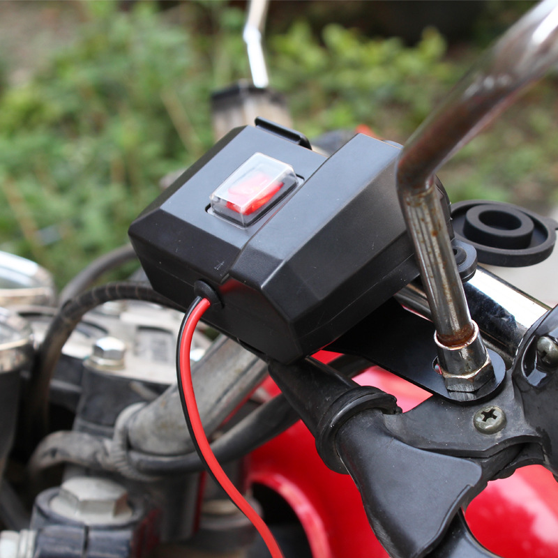 Motorcycle waterproof charger car digital display mobile phone charger 12v usb car charger waterproof