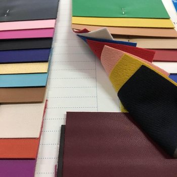 Environmental protection same color same Bottom 100 grain pu leather fabric Crazy Horse tire cow grain hat luggage sofa shoe material pvc fabric